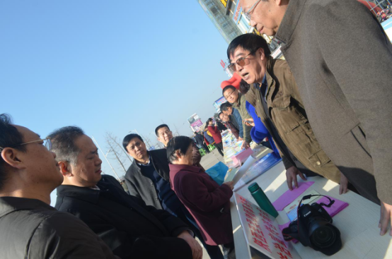 1481006032422053427.png disanzhang.png